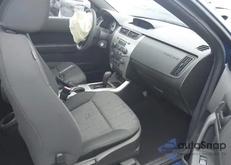 2009 Ford Focus Se z USA, uszkodzony, nr VIN 1FAHP32N29W224590